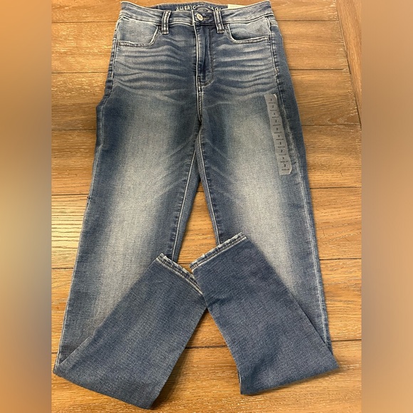 American Eagle Super Stretch‎ Super Soft Hi-Rise Jeggings Size 2 Regular NWT - Picture 2 of 6